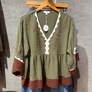 Olive Green Embroidered V-Neck Oddi Top new with tags
